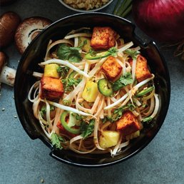 Red Coconut Curry