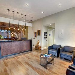 AIMS Dentistry - Reception