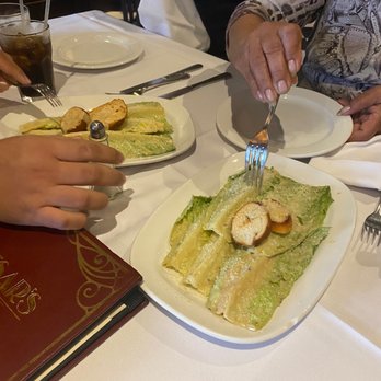 Restaurante Caesar's - Cesar salad - Salad Near Me - Tijuana, BCN Restaurante Caesar's - Cesar salad - Salad Near Me - Tijuana, BCN
