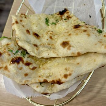 Imli Indian Kitchen & Bar - Garlic naan - Indian Near Me - Ormond Beach, Florida