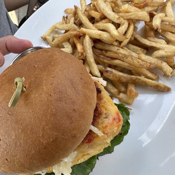 Oak + Almond - Veggie burger - New American Near Me - Norwalk, Connecticut