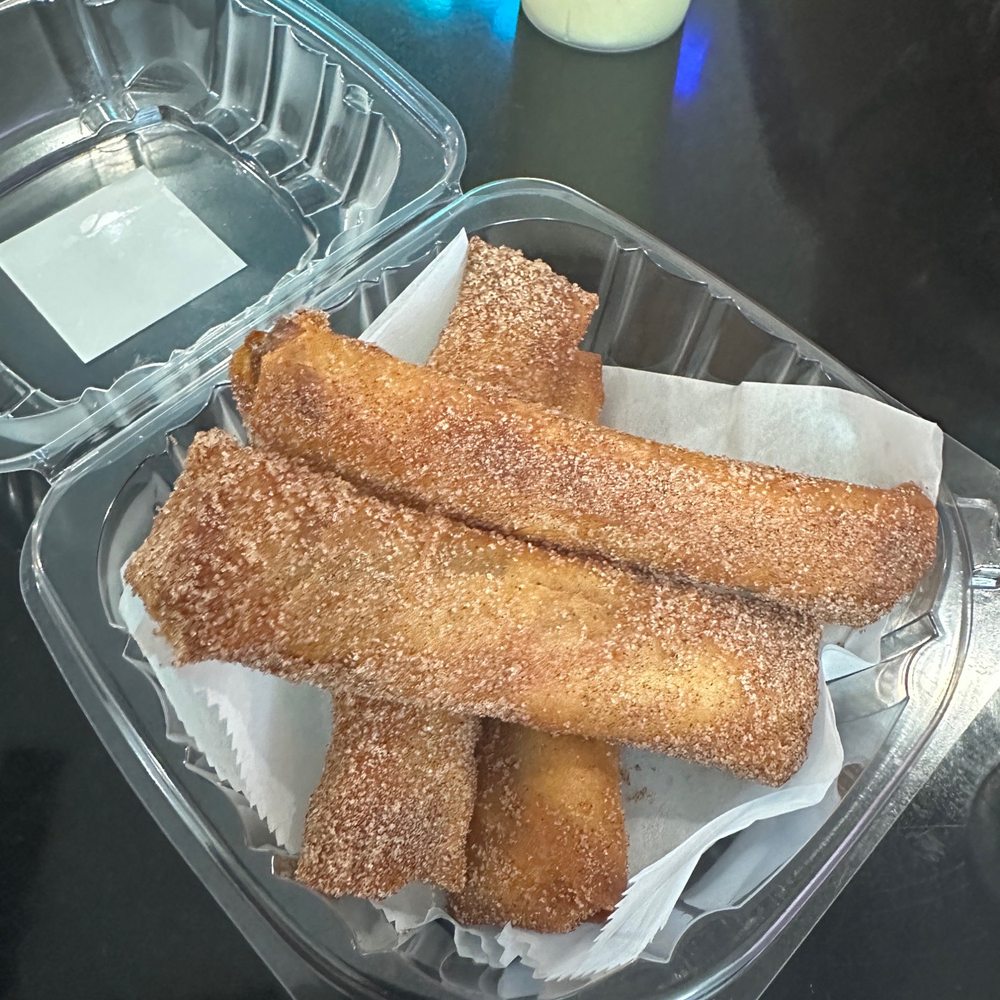 KEEKS Eggrolls & Wings - Banilla Roll - Asian Fusion Near Me - Keller, Texas KEEKS Eggrolls & Wings - Banilla Roll - Asian Fusion Near Me - Keller, Texas