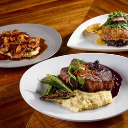 The Oaks Lakeside Kitchen