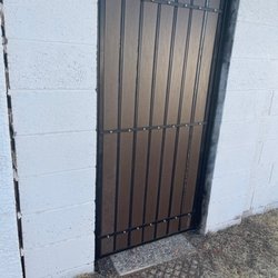Alden's Gate - Side entry gate.