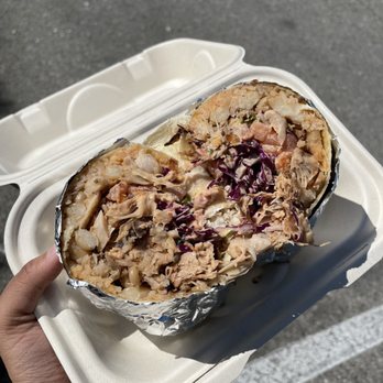 El Cocinero - jackfruit carnitas burrito! - Mexican Near Me - Van Nuys CA, California El Cocinero - jackfruit carnitas burrito! - Mexican Near Me - Van Nuys CA, California