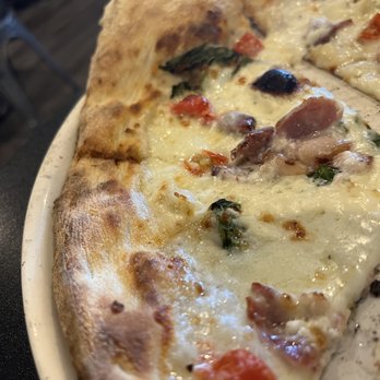 Fiamme Pizza - Figo pizza! The smoked bacon is delicious. - Pizza Near Me - Tucson, Arizona Fiamme Pizza - Figo pizza! The smoked bacon is delicious. - Pizza Near Me - Tucson, Arizona