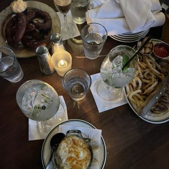 LUXBAR - French Fries, french onion soup, Warm Pretzel - Bars Near Me - Chicago, Illinois LUXBAR - French Fries, french onion soup, Warm Pretzel - Bars Near Me - Chicago, Illinois