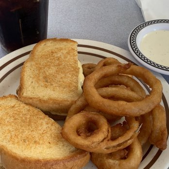 Hi-16 Cafe - Patty Melt on sourdough - American Near Me - Newcastle, Wyoming