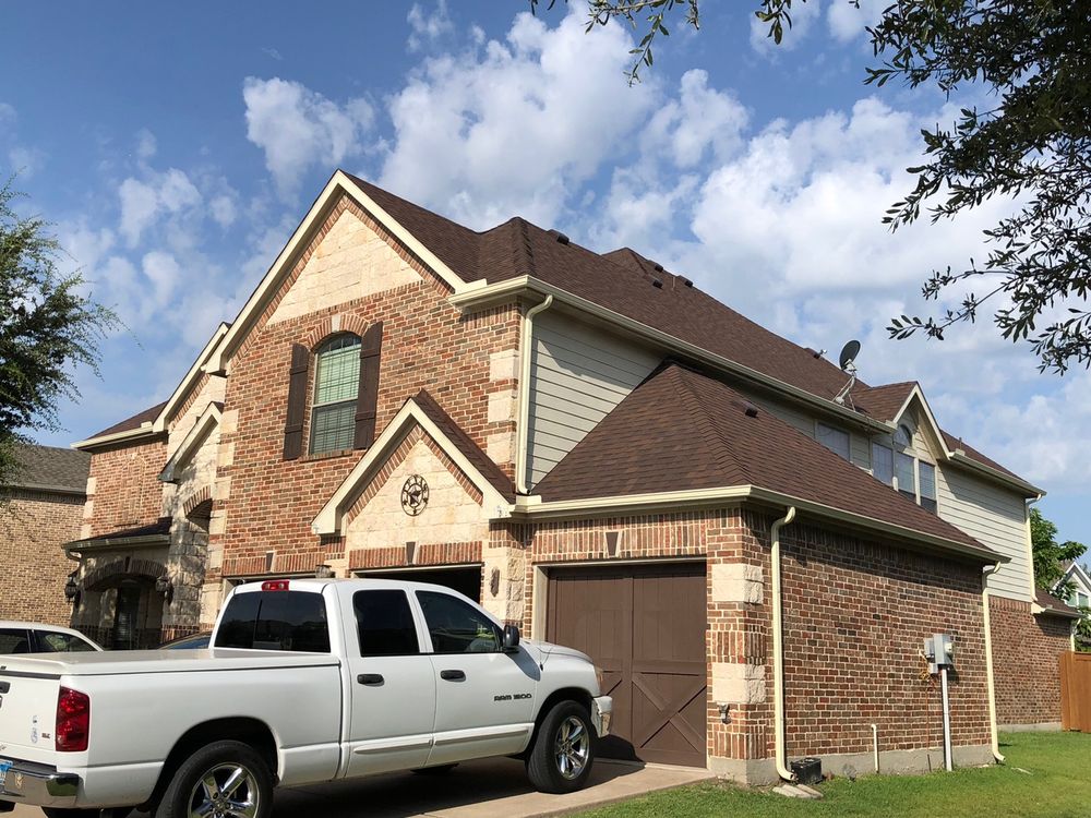 Slide of Valor Roofing Group