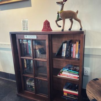 Jacksonville Coffee Company - Little free library - Coffee & Tea Near Me - Jacksonville, Florida Jacksonville Coffee Company - Little free library - Coffee & Tea Near Me - Jacksonville, Florida