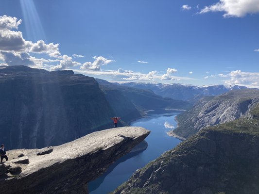 Trolltunga by null