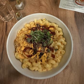 Heirloom MKE - Short rib Mac and Cheese - Food Trucks Near Me - Milwaukee, Wisconsin