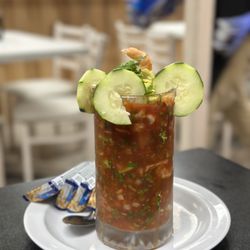Tienda Latina y Taqueria - Cocktail de camarón