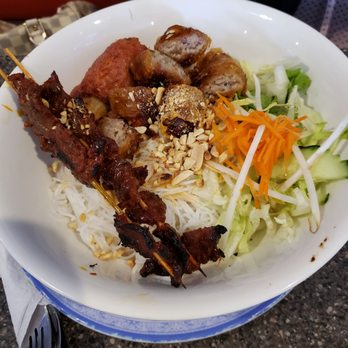 Pho or Kuy Teav Noodle Shack - Noodle bowl - Vietnamese Near Me - Edmonton, Alberta Pho or Kuy Teav Noodle Shack - Noodle bowl - Vietnamese Near Me - Edmonton, Alberta