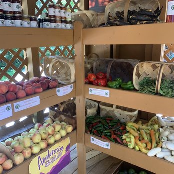 Perkins Orchard - Farmers Market Near Me - Durham, North Carolina