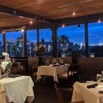 Elements - Dining room - view from corner booth - New American Near Me - Paradise Valley, Arizona