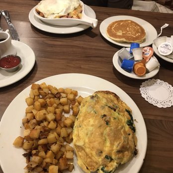 Brunch Cafe-Niles - Breakfast & Brunch Near Me - Niles, Illinois