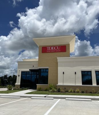 TDECU LAKE JACKSON OAK DRIVE - Updated April 2026 - 80 Oak Dr
