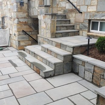 Loudoun Mowing and Loader - steps leading up to a house - Landscaping Near Me - Leesburg, Virginia Loudoun Mowing and Loader - steps leading up to a house - Landscaping Near Me - Leesburg, Virginia