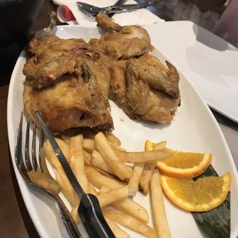 Max's Restaurant - Seattle - Whole fried chicken - Filipino Near Me - Tukwila, Washington