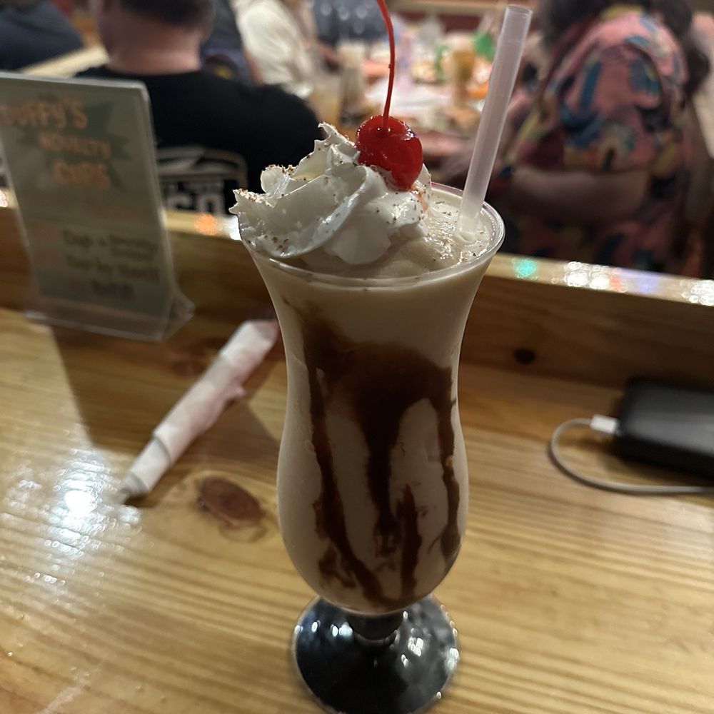 Duffy's Esperanza - Bushwacker - Burgers Near Me - Vieques, Puerto Rico