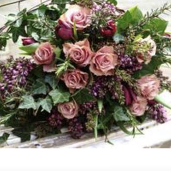The Flower Yard - This is the bouquet I ordered. - Florists Near Me - London, XGL The Flower Yard - This is the bouquet I ordered. - Florists Near Me - London, XGL
