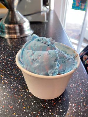 Mad Myrtle's Ice Creamery by null