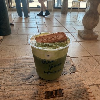 Olive & James Cafe - Melrose - Tiramisu Matcha Latte with Oat Milk - Coffee & Tea Near Me - Los Angeles, California Olive & James Cafe - Melrose - Tiramisu Matcha Latte with Oat Milk - Coffee & Tea Near Me - Los Angeles, California