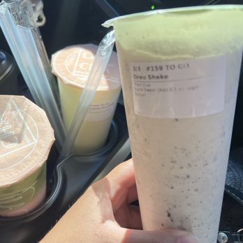 La Cha x The Bowl - Oreo Shake Pina Colada Smoothie Matcha Strawberry Matcha Milk Tea - Bubble Tea Near Me - Torrance, California La Cha x The Bowl - Oreo Shake Pina Colada Smoothie Matcha Strawberry Matcha Milk Tea - Bubble Tea Near Me - Torrance, California