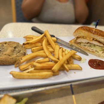 Polly's Pies - Lunch special $ 11.99 04.14.26 - Bakeries Near Me - Fullerton, California Polly's Pies - Lunch special $ 11.99 04.14.26 - Bakeries Near Me - Fullerton, California