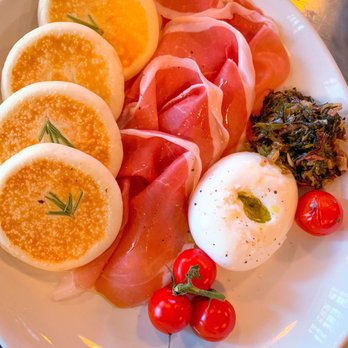 Monteverde - Burrata e Ham! Kind of like the Italian Gordita. Stuff everything inside! Get this! - Italian Near Me - Chicago, Illinois