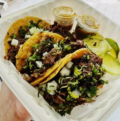 Los Carnalitos Food Truck by null