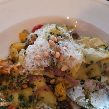 tavola - Pasta pomedoro and pesto - Italian Near Me - Charlottesville, Virginia tavola - Pasta pomedoro and pesto - Italian Near Me - Charlottesville, Virginia