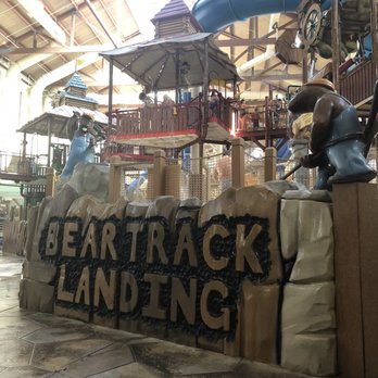 Great Wolf Lodge - Indoor water park - Resorts Near Me - Mason, Ohio Great Wolf Lodge - Indoor water park - Resorts Near Me - Mason, Ohio