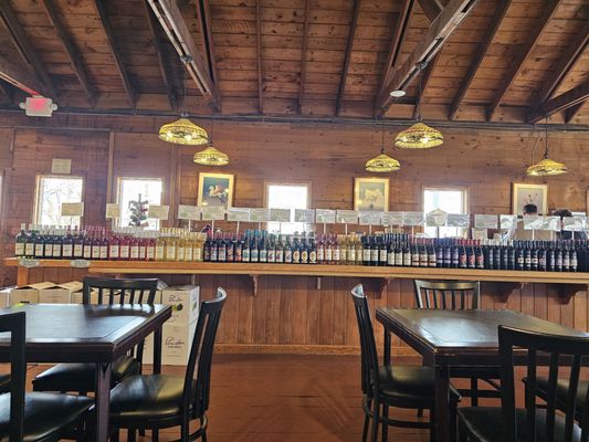 Pindar Vineyards by null