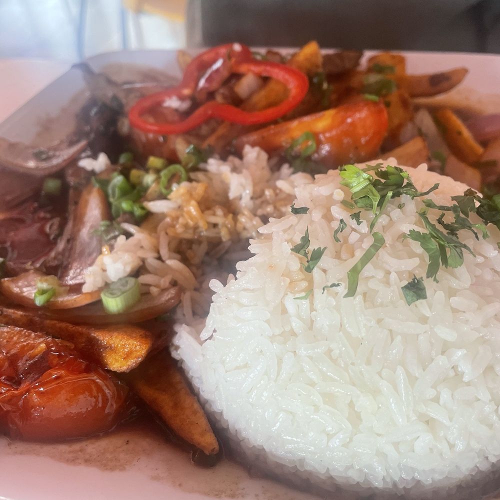 Lomo Saltado