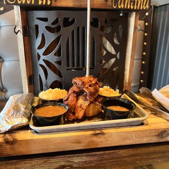 Catrin Cantina - Overpriced small portion pastor - Seafood Near Me - Newport News, Virginia