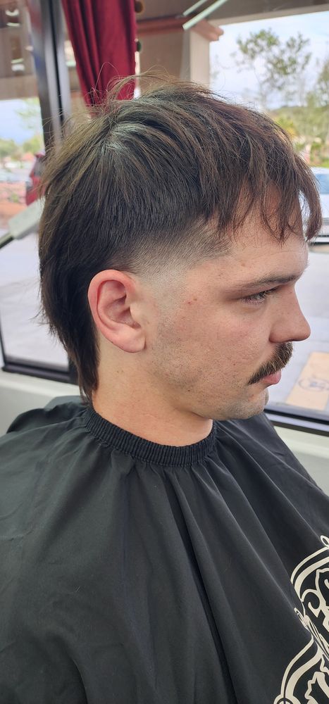Gentlemen's Barbershop Logo