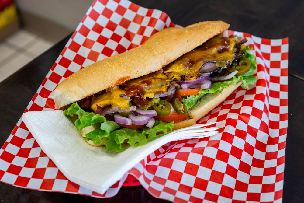 TUPS Sandwiches - Photo 2