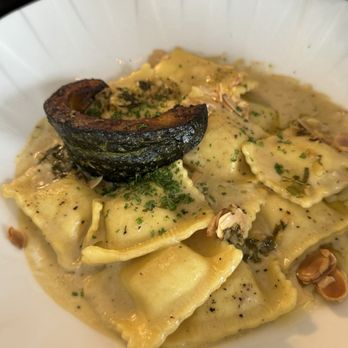 Lakeview Lounge - Butternut squash ravioli - Canadian (New) Near Me - Lake Louise, Alberta