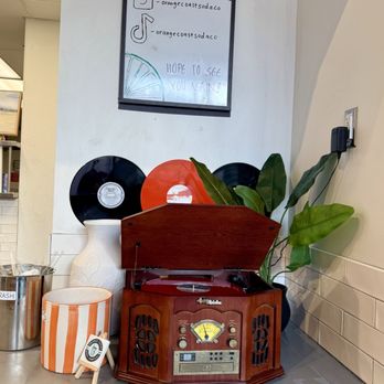 Orange Coast Soda - Juice Bars & Smoothies Near Me - Irvine, California