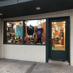 Art Tee Gallery - Shop front