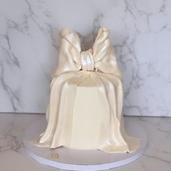 Sima's Baking - Custom birthday cake
