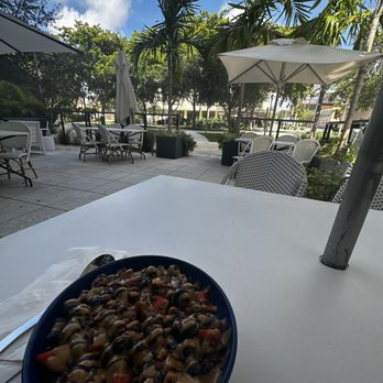 Meraki Juice Kitchen - Cacao Crunch Acai Bowl with almond butter - Gluten-Free Near Me - West Palm Beach, Florida Meraki Juice Kitchen - Cacao Crunch Acai Bowl with almond butter - Gluten-Free Near Me - West Palm Beach, Florida