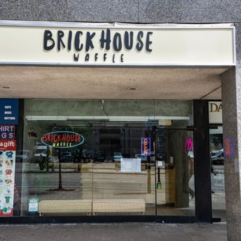 Brickhouse Waffle - Storefront - Ice Cream & Frozen Yogurt Near Me - Toronto, Ontario