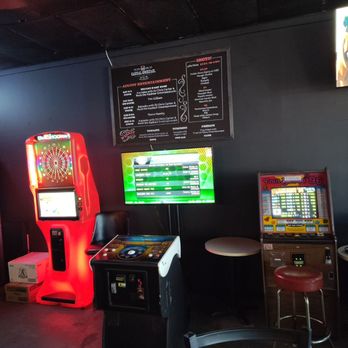 Casual Cocktail - Beer Bar Near Me - Tulsa, Oklahoma