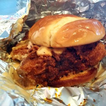 Yummy's Hot Chicken - They got that yummy yummy yummy yummy yummy yummy - Food Trucks Near Me - Houston, Texas Yummy's Hot Chicken - They got that yummy yummy yummy yummy yummy yummy - Food Trucks Near Me - Houston, Texas