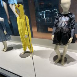 H&M