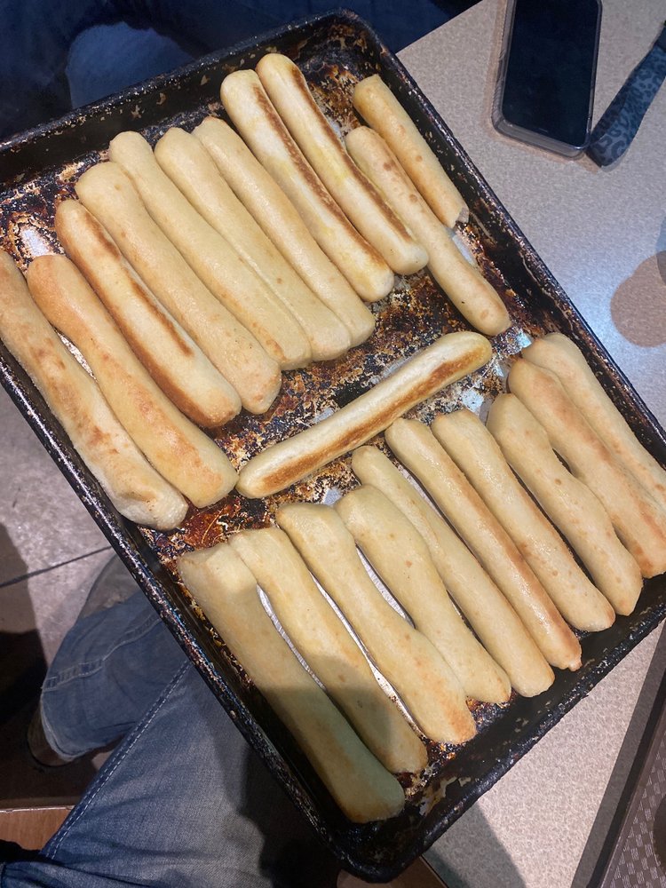 CHICAGO’S PIZZA Updated October 2024 16 Reviews 1047 W Jefferson