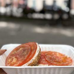 Tomato bagel